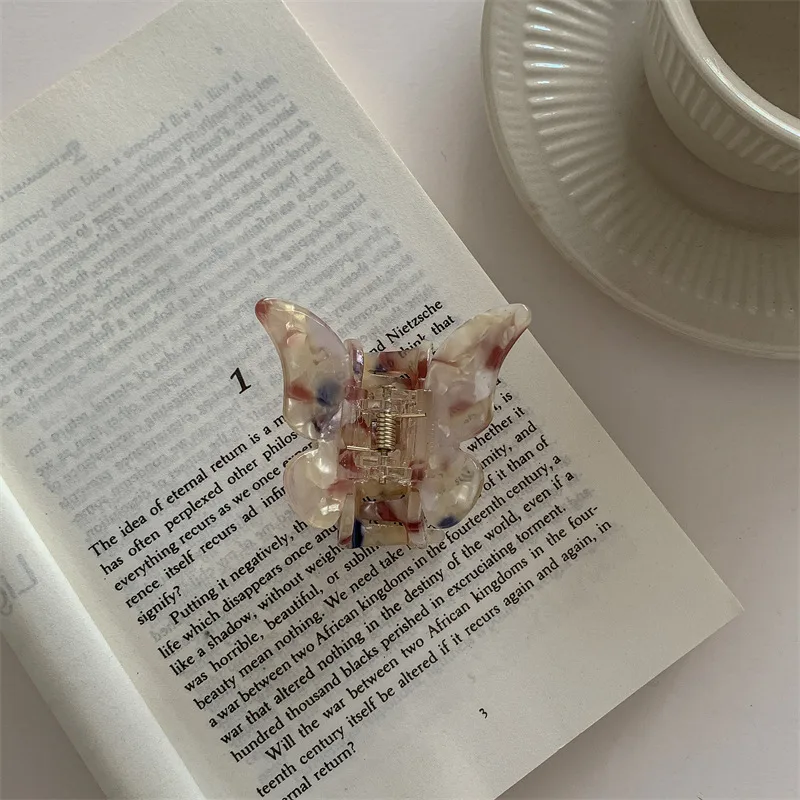 PAPILLON