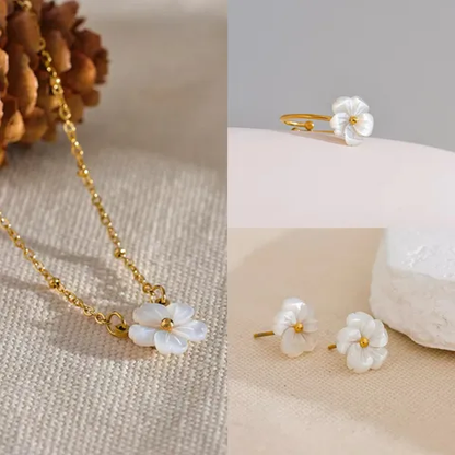 FLEURI BAGUE